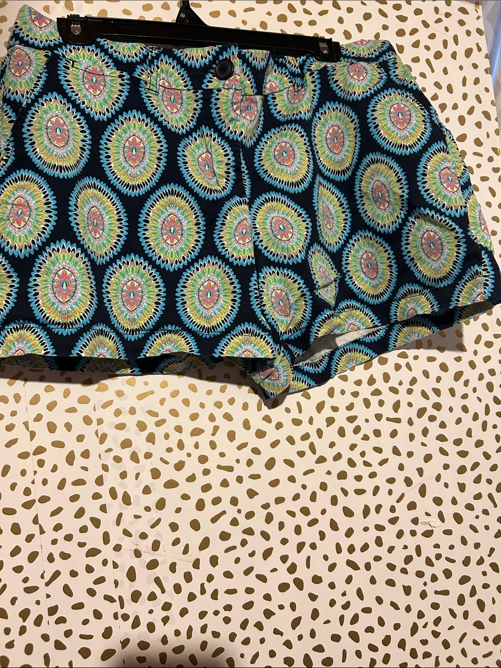 crown & ivy Blue Medallion Print High-Waist Women’s Shorts